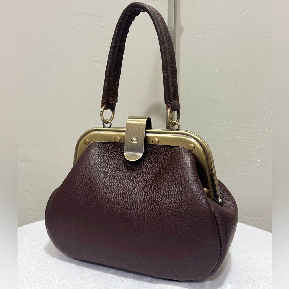 Pebble Cowhide Handmade Unique Rivet Frame Push Lock Handbag, Multi Use Style - Picture 5 of 16